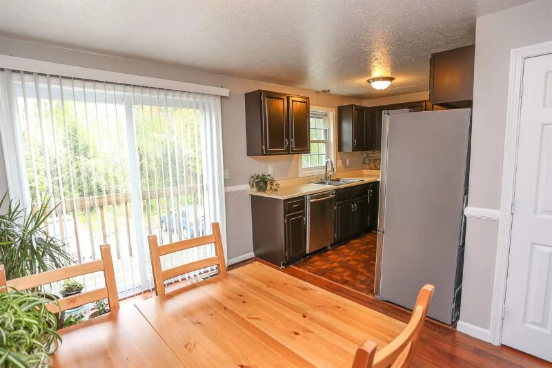 Building Photo - 106 Weston Rd