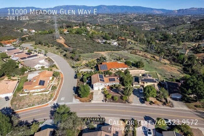 Building Photo - 11000 Meadow Glen Way E