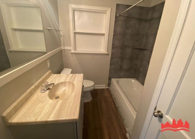 Building Photo - 2723 Supreme Ave