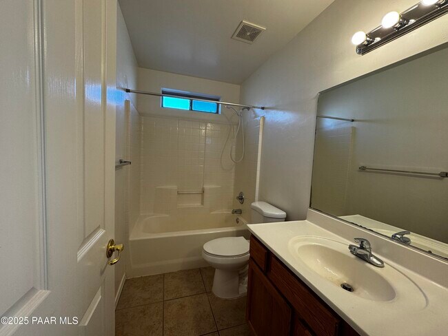 Building Photo - 8330 E Manley Dr