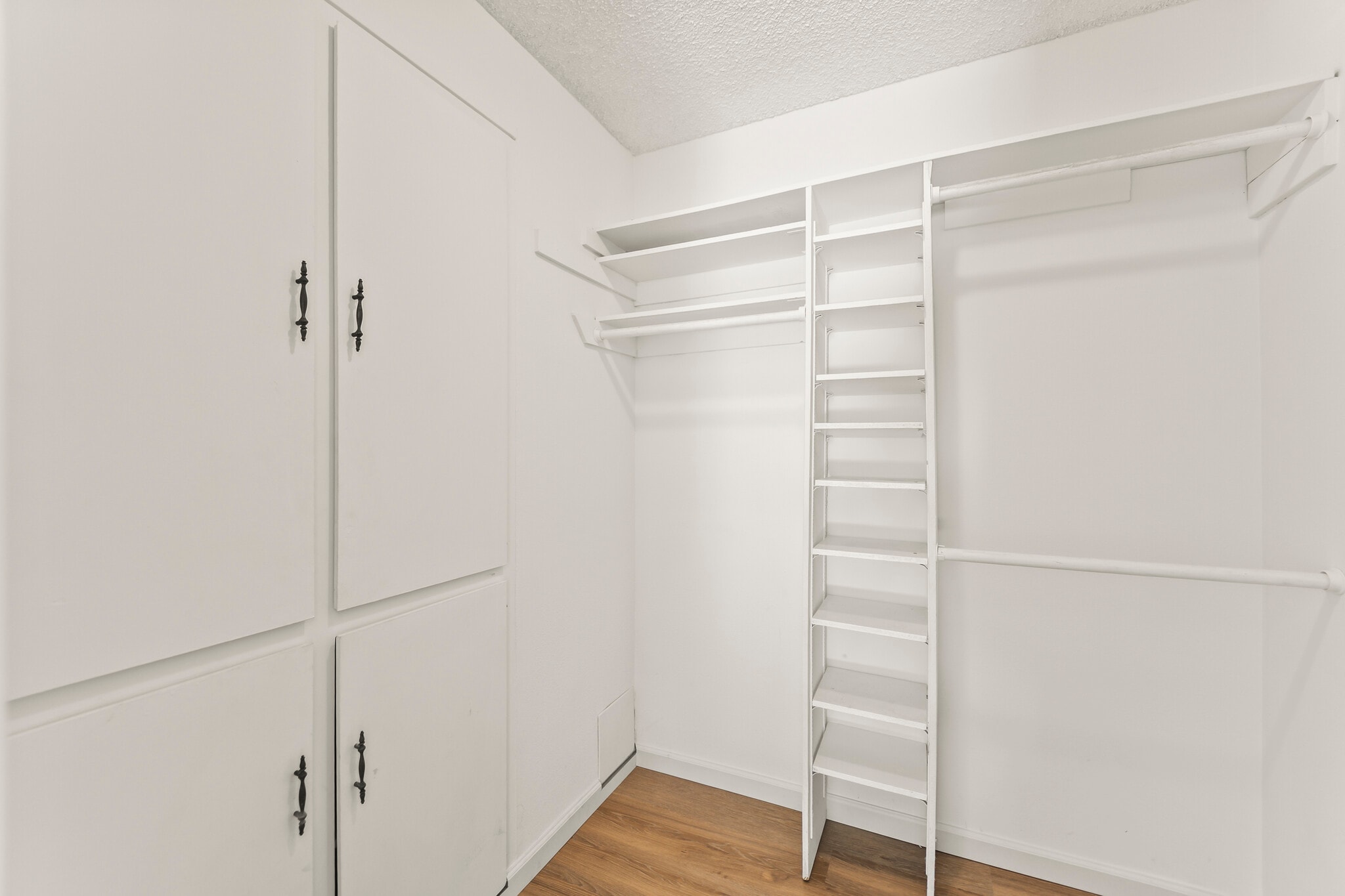 Master Closet 1 - 1214 S Alma St