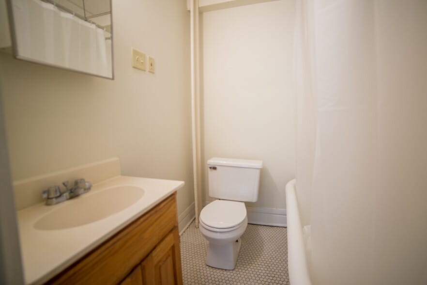 Building Photo - 4201 Locust St