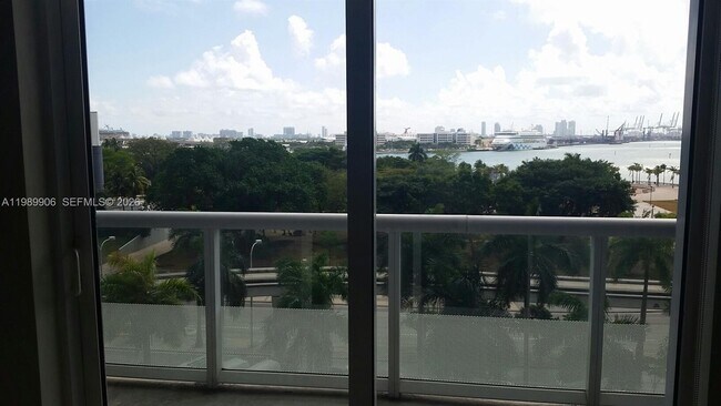 Building Photo - 50 Biscayne Blvd