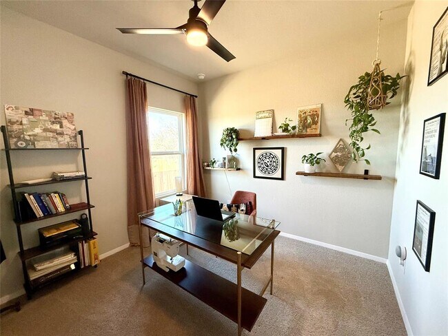 Building Photo - 5216 Lomasso Dr