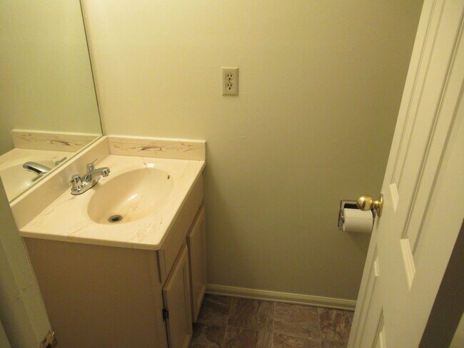 Building Photo - 2455 Astrozon Cir