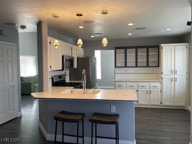 Building Photo - 2420 Pebble Springs Ct