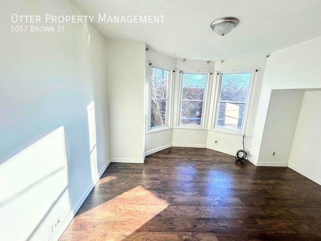 Building Photo - 5057 Brown St