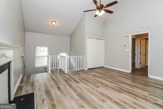 Building Photo - 5328 Brickleberry Way