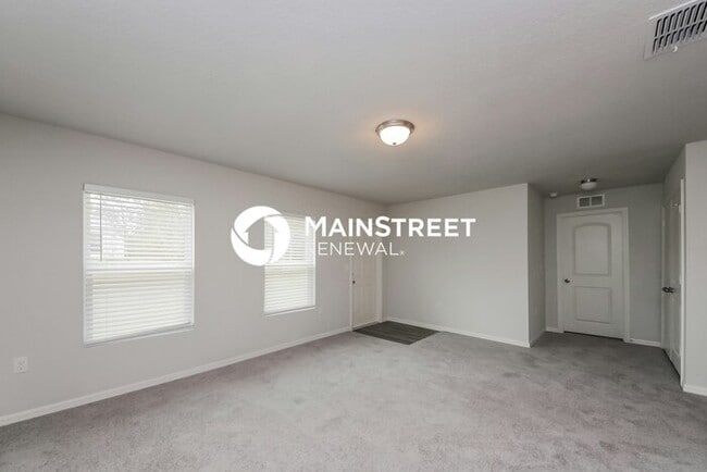 Building Photo - 4 Bedroom Pet-Friendly Home in Kissimmee, ...