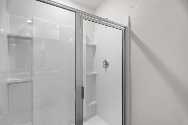 Building Photo - Trolley Run Townhome!