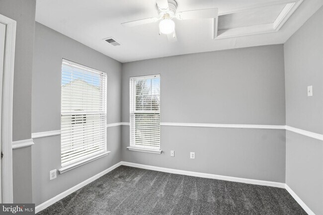 Building Photo - 13815 Churchville Dr