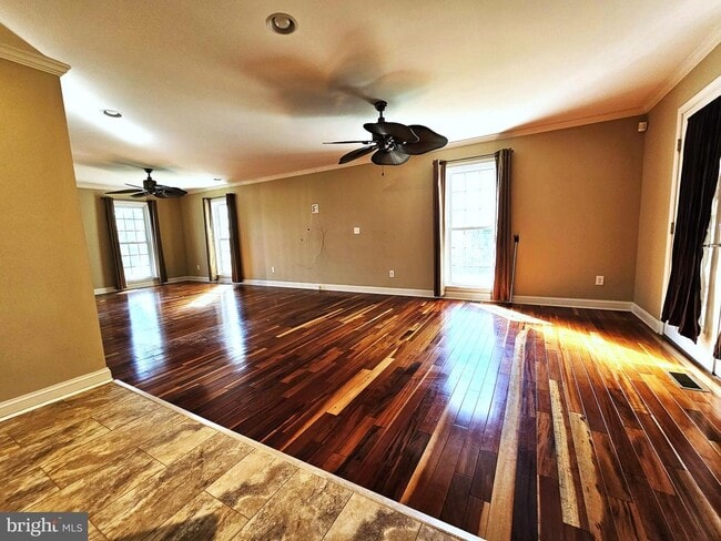 Building Photo - 5641 Scottish Highlands Cir