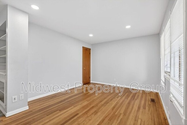 Building Photo - 1540 Aspen Dr