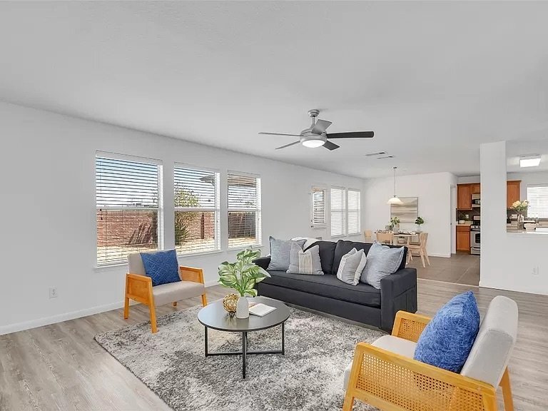 Building Photo - 9308 Liberty Crossing Dr