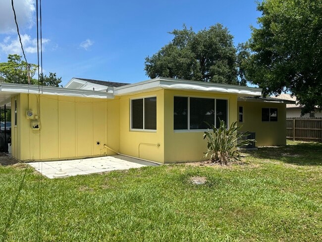 Building Photo - 2745 Atlantic Blvd