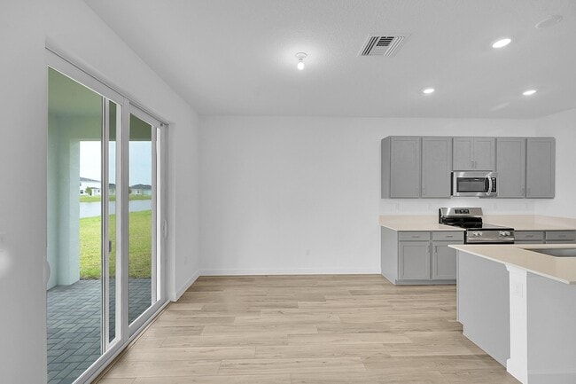 Building Photo - 3501 Harborside Ave