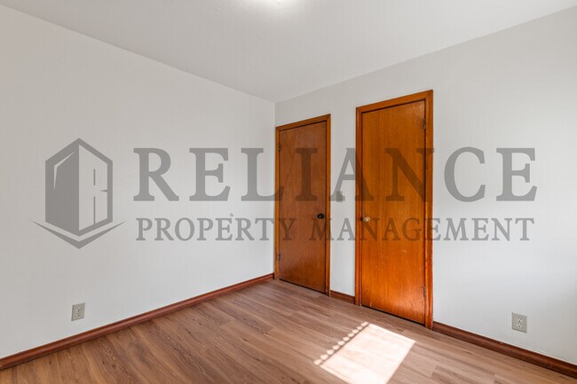 Building Photo - 4263 Cumberland St