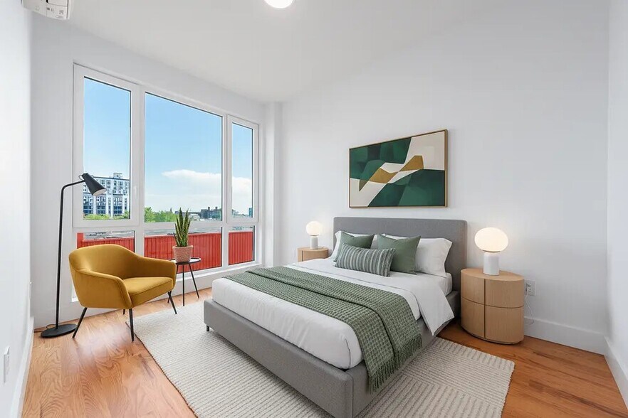 Building Photo - 2715 Fulton St