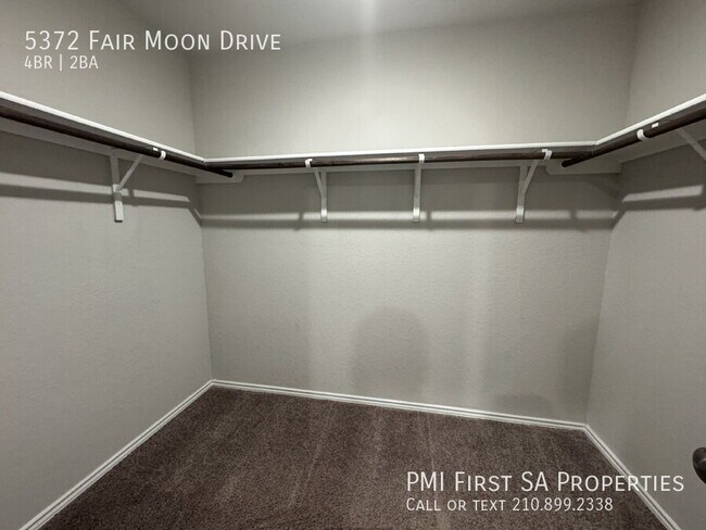 Building Photo - 5372 Fair Moon Dr