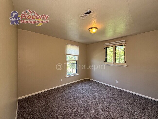 Building Photo - 1707 N 14th St