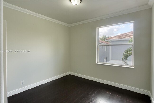 Building Photo - 3755 SW 50th St