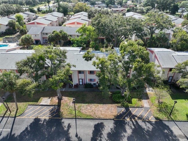 Building Photo - 1620 58th Ave S