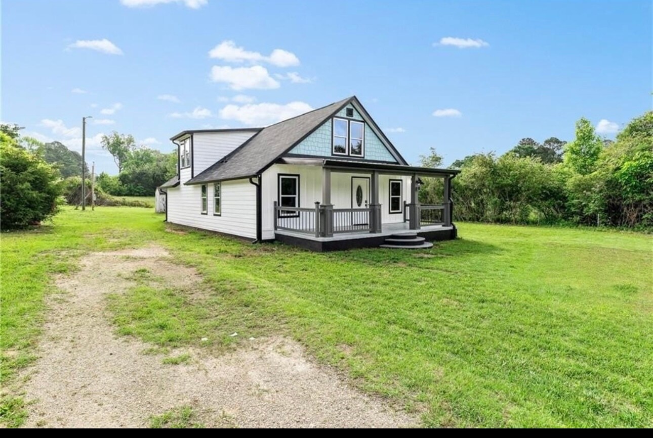 Building Photo - 4878 Youngs Mill Rd