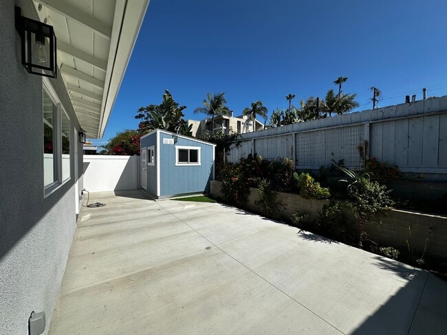 Building Photo - Live the Coastal Lifestyle in Cardiff