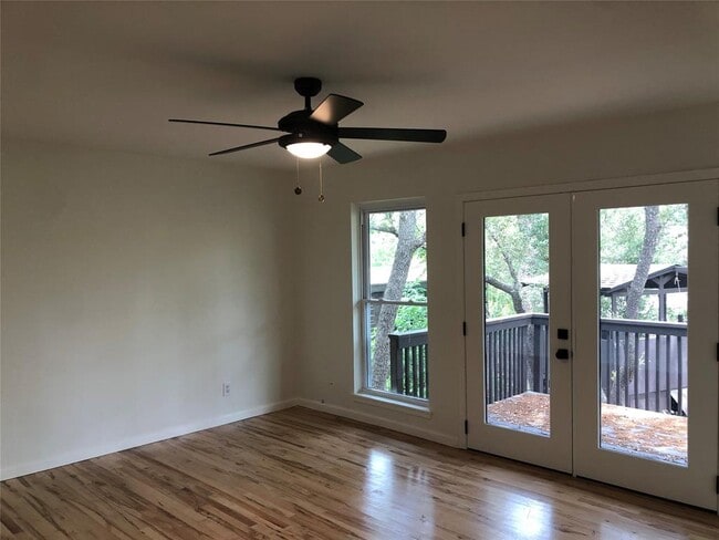 Building Photo - 809 Malabar St