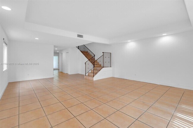 Building Photo - 3060 Matilda St