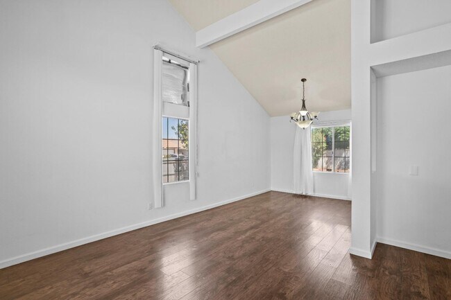 Building Photo - 14710 Ponderosa Ranch Rd