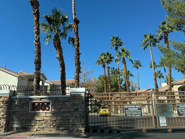 Primary Photo - 1405 S Nellis Blvd