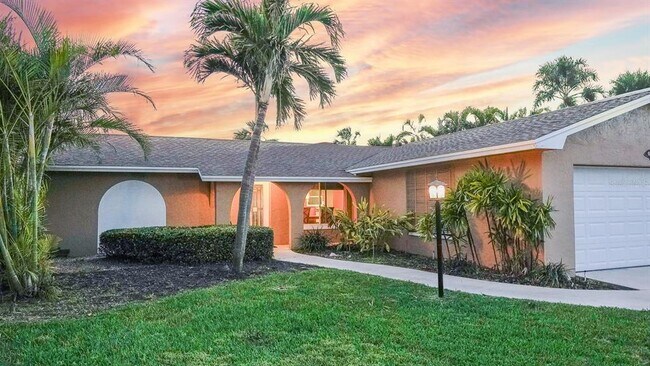 Primary Photo - 3606 Belle Vista Dr E
