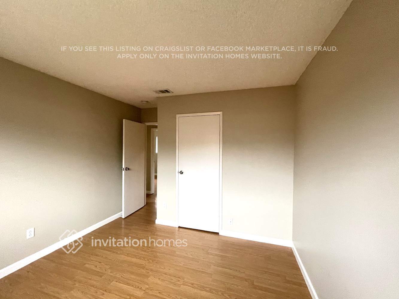 Building Photo - 4860 Teakwood Dr