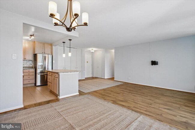 Building Photo - 4501 Arlington Blvd