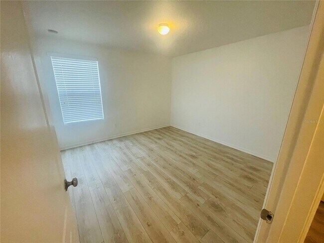 Building Photo - 16616 Broadford Ln