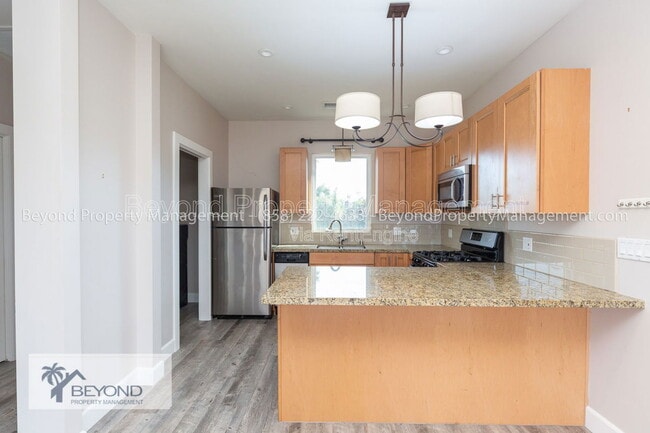 Building Photo - 815 Whaley St