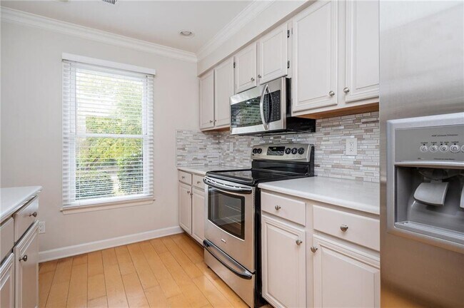 Building Photo - 2103 Kristen Ct