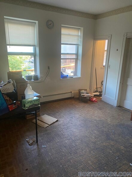 Building Photo - 1426 Commonwealth Ave