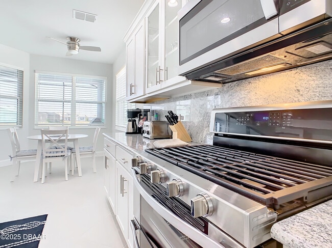 Building Photo - 205 Cheeseburger Dr