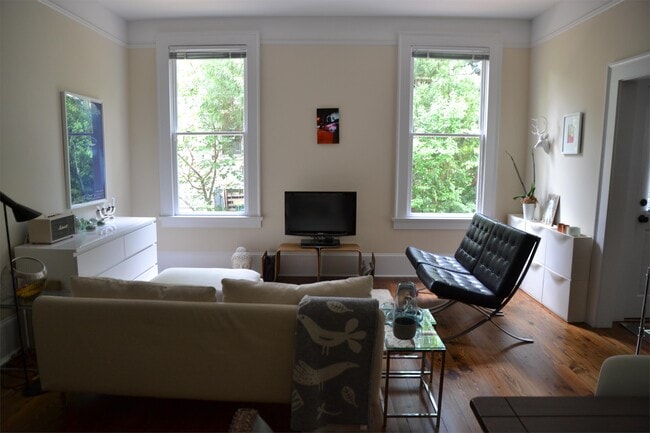 Building Photo - 785 Boulevard