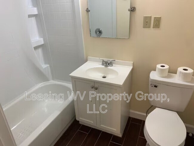 Building Photo - 5208 Rocky Fork Rd