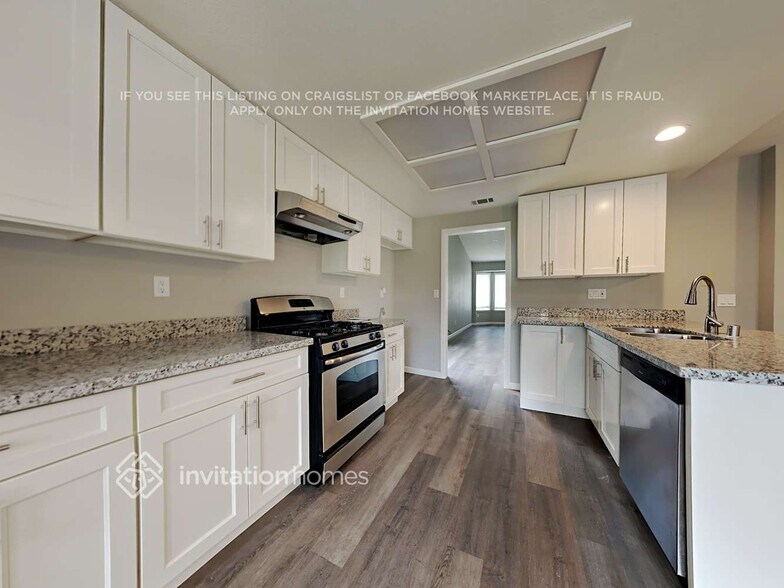 Building Photo - 4848 Sterling Hill Dr