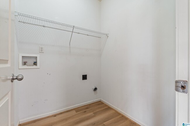 Building Photo - 2118 Adkins Pl