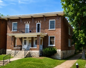 Building Photo - 3001-3003 Osage St.