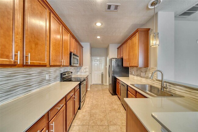 Building Photo - 43 Whitekirk Pl