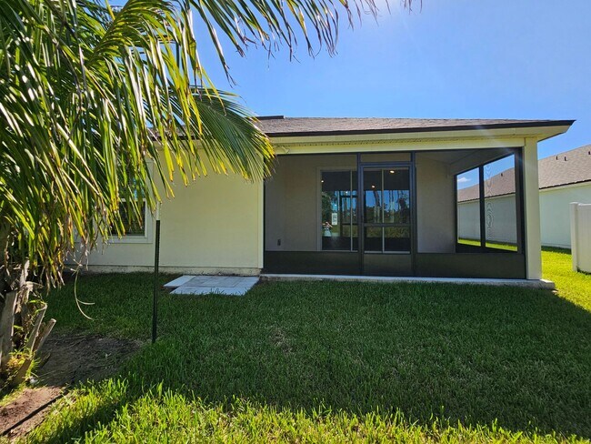 Building Photo - Sawmill Branch 4 Bedroom 2 Bath 3 Car Gara...