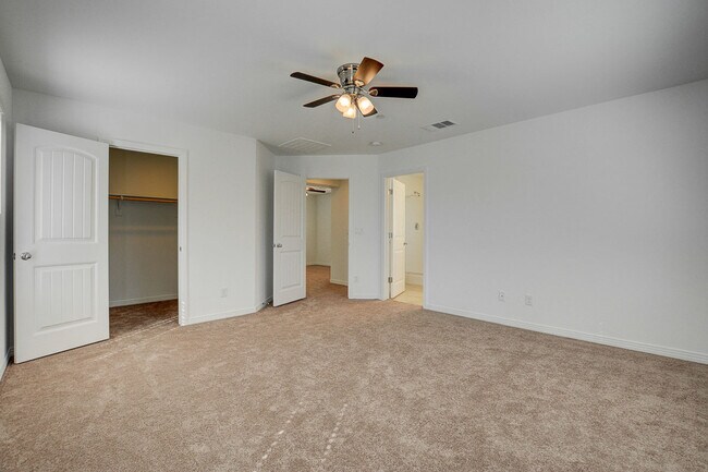 Building Photo - 3 Bedroom, 2 Story Inspirada Home in Anthem!