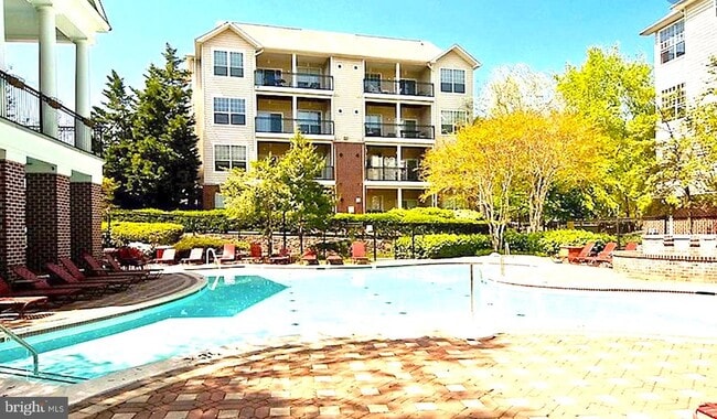 Building Photo - 1580 Spring Gate Dr.