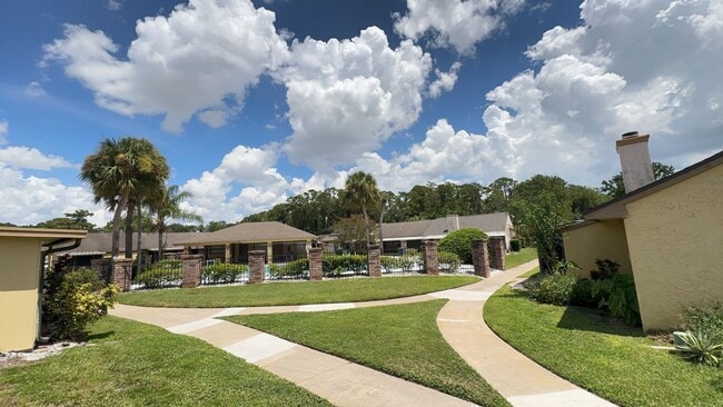 Building Photo - 1-Story Home. Gated Community